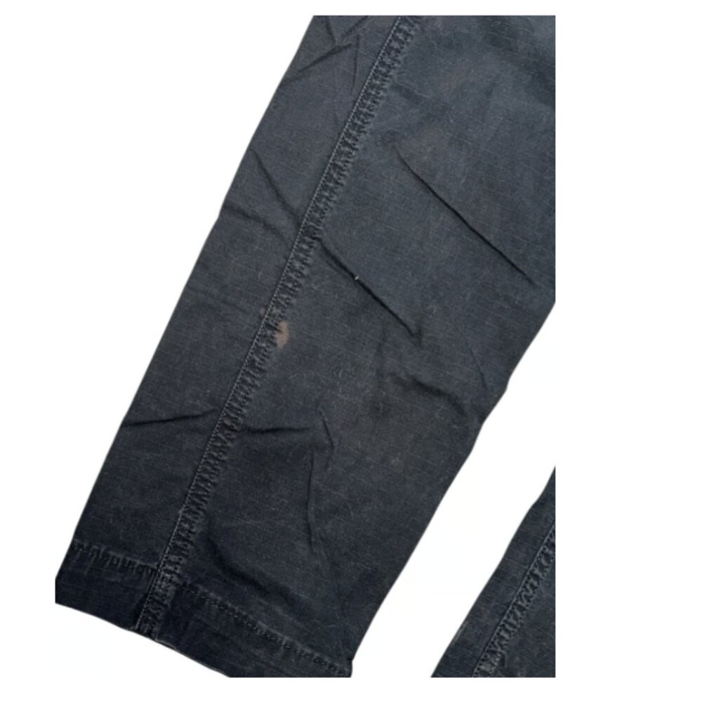 1990s Levi’s men’s W30 L30 black cargo pants - Picture 2 of 4